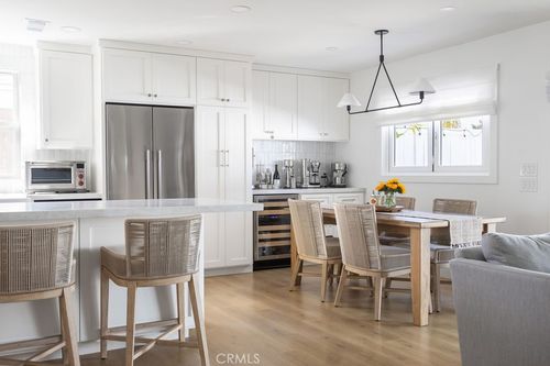 f-1631 Irvine, Costa Mesa, CA, 92627 | Card Image