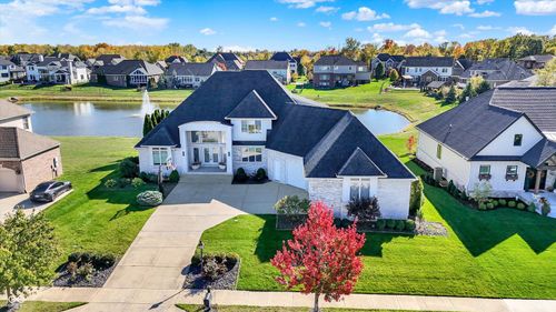 14395 Brooks Edge Ln, Fishers, IN, 46040-1293 | Card Image
