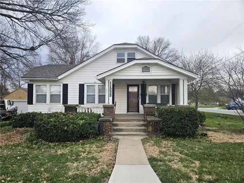 11223 W 59th St, Shawnee, KS, 66203-2709 | Card Image
