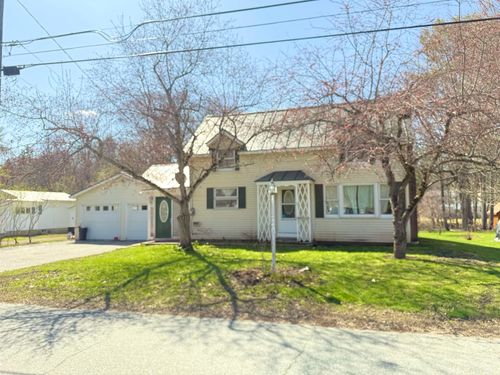 277 South St, Wilder, VT, 05088-3006 | Card Image