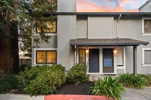 556 Quail Bush Ct, San Jose, CA, 95117-4202 | Card Image