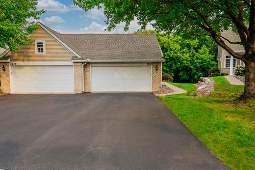 2413 Skyline Dr, Bloomington, MN, 55425-2188 | Card Image