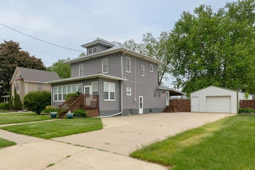 1245 Hawley St, Jesup, IA, 50648-1042 | Card Image