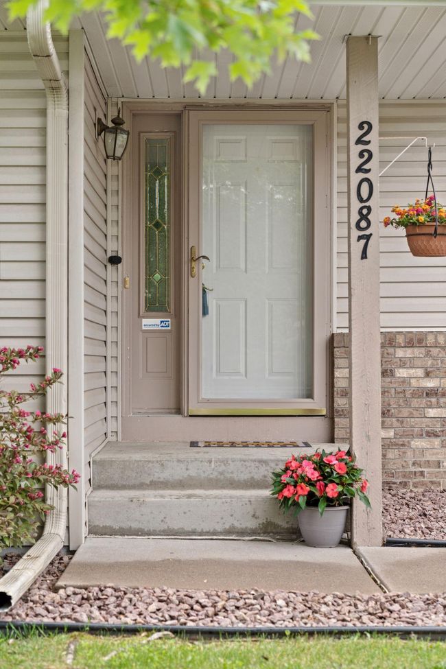 22087 Jasmine Way, House other with 3 bedrooms, 3 bathrooms and null parking in Rogers MN | Image 5