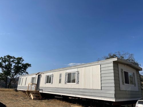 37575 Shadybrook Ln, Squaw Valley, CA, 93675-9712 | Card Image