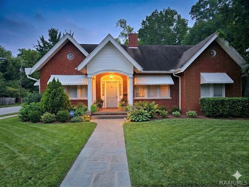690 Ponce De Leon Ave, Montgomery, AL, 36106-2317 | Card Image