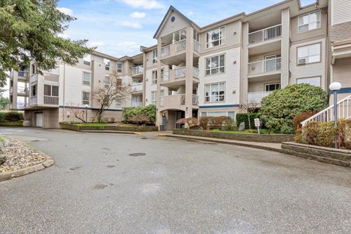 102-9165 Broadway St, Chilliwack, BC, V2P7Z8 | Card Image