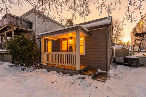 80 Joseph St, Kingston, ON, K7K2H7 | Card Image