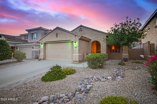 7124 W Red Hawk Dr, Peoria, AZ, 85383-6676 | Card Image