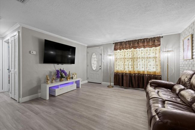 1712 W Atkinson St, House other with 3 bedrooms, 2 bathrooms and null parking in TAMPA FL | Image 10