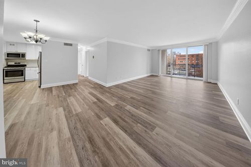 unit-414-4977 Battery Ln, BETHESDA, MD, 20814-4917 | Card Image