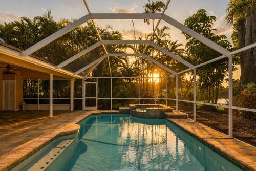 8309 Shadow Pine Way, SARASOTA, FL, 34238-5624 | Card Image