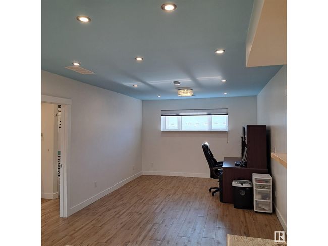 116 Main St, House other with 4 bedrooms, 3 bathrooms and 6 parking in Kingman AB | Image 27