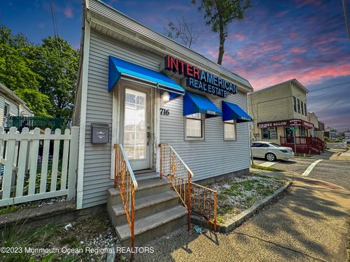 716 Convery Boulevard, Perth Amboy City, NJ, 08861 | Card Image