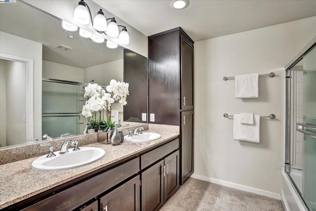 UNIT-1401 - 2878 4 Th St, Condo with 3 bedrooms, 3 bathrooms and 2 parking in Livermore CA | Image 20