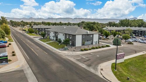 512 28 3/4 Rd, Grand Junction, CO, 81501-7135 | Card Image