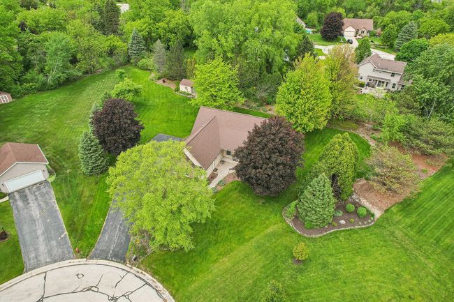 N61W14730 Woodcrest Ct, House other with 3 bedrooms, 3 bathrooms and 2 parking in Menomonee Falls WI | Image 63