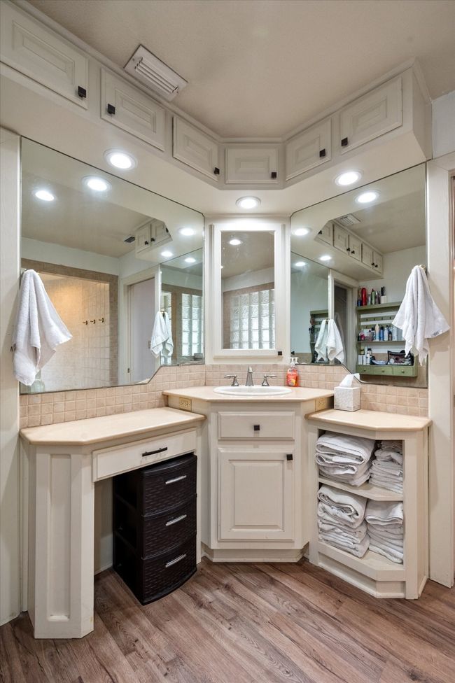 501 N Mount St, House other with 3 bedrooms, 3 bathrooms and null parking in Fairfield TX | Image 22