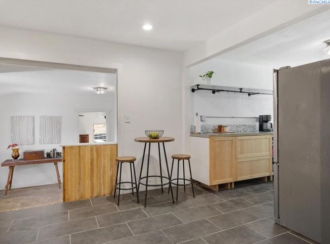 39304 N Olson Pr Nw, Home with 2 bedrooms, 1 bathrooms and null parking in Benton City WA | Image 11