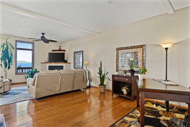 N2802 Summerville Park Road, Condo with 3 bedrooms, 4 bathrooms and null parking in LODI WI | Image 24