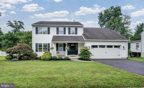404 Antietam Dr, DOUGLASSVILLE, PA, 19518-8785 | Card Image