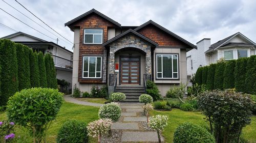 1975 Coquitlam Ave, Port Coquitlam, BC, V3B1J2 | Card Image