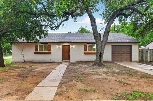 203 Haverlah Rd, Pleasanton, TX, 78064-2109 | Card Image