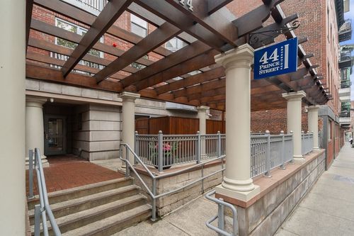 402-44 Prince St, Boston, MA, 02113-1843 | Card Image