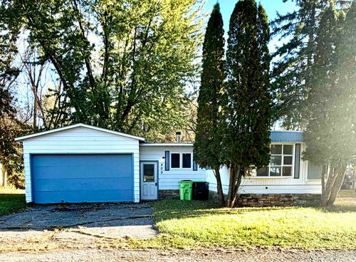 400 New Lisbon Estates East Street, New Lisbon, WI, 53950 | Card Image