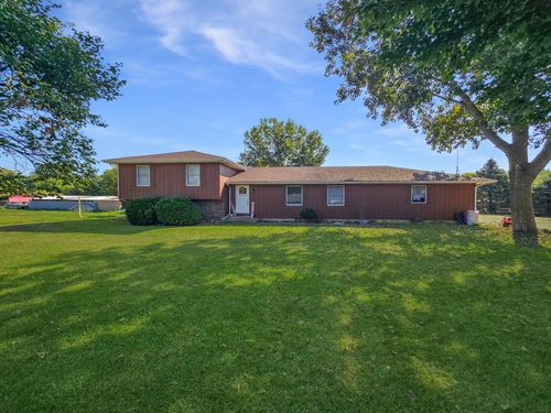 934 Vilman Rd, Plano, IL, 60545-9513 | Card Image