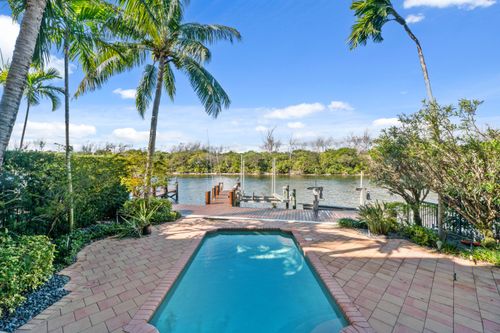 453 Ne 19th Ave, Deerfield Beach, FL, 33441-3717 | Card Image