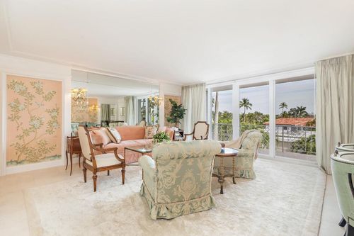 4-a-354 Chilean Ave, Palm Beach, FL, 33480-4653 | Card Image