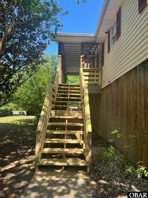 908 W Kitty Hawk Rd, Kitty Hawk, NC, 27949-4239 | Card Image