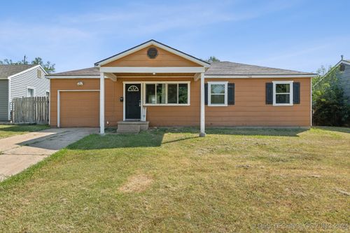 2105 Jane Street, Ponca City, OK, 74601 | Card Image