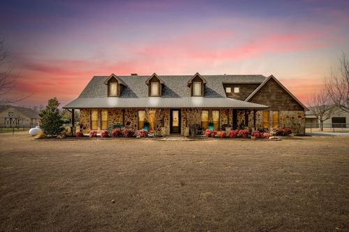 160 Goodnight Trl, Rhome, TX, 76078-4271 | Card Image