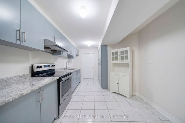 BASEMENT - 73 Fiddleneck Cres, House other with 3 bedrooms, 1 bathrooms and 1 parking in Brampton ON | Image 5