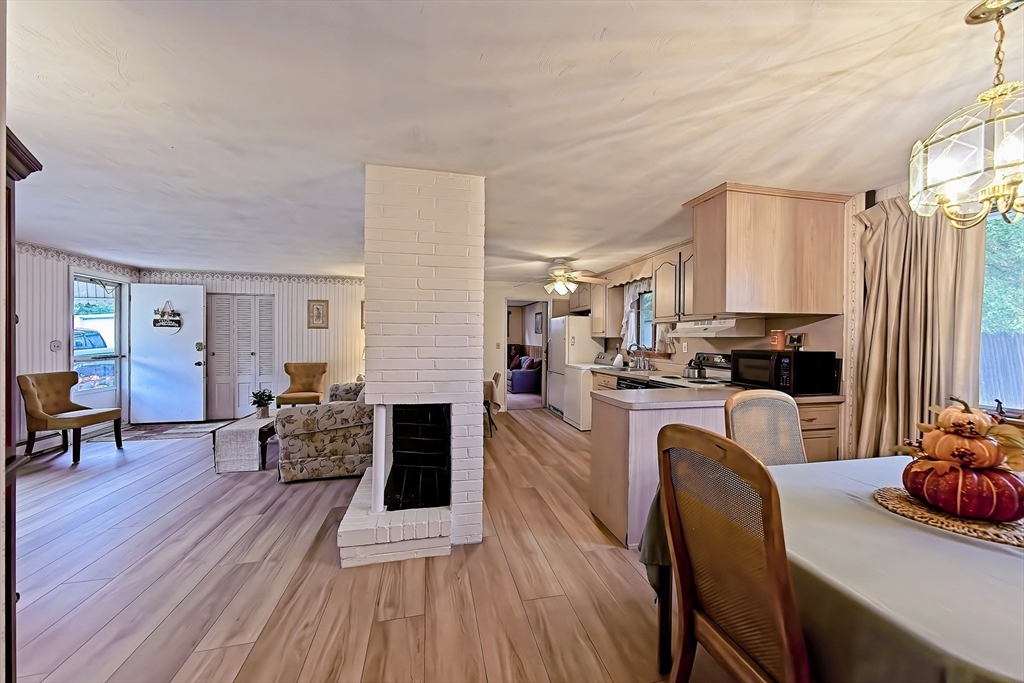 Loud Rd, Holbrook, MA 02343