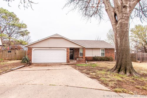 8923 N 119th East Avenue, Owasso, OK, 74055 | Card Image
