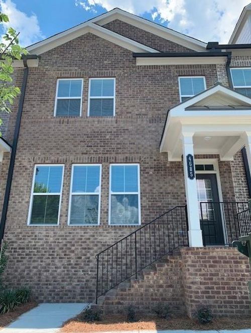 4685 White Buckeye Dr, Buford, GA, 30518-8873 | Card Image