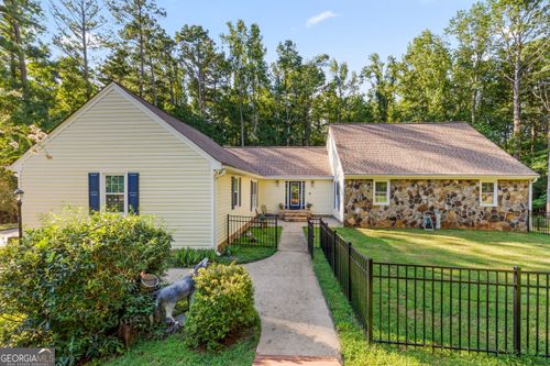 175 Kingswood Dr, Fayetteville, GA, 30215-5340 | Card Image