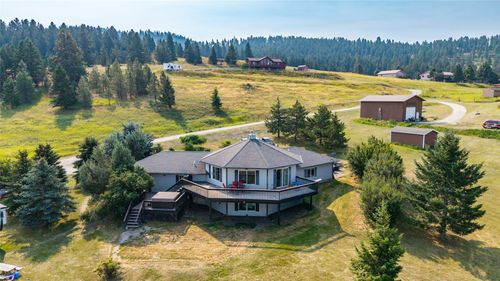 110 Smith Lake Dr, Kalispell, MT, 59901-7372 | Card Image
