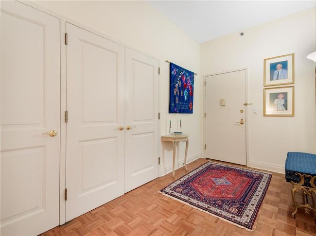 APT-500 - 1 Scarsdale Rd, Condo with 3 bedrooms, 3 bathrooms and 2 parking in Tuckahoe NY | Image 5