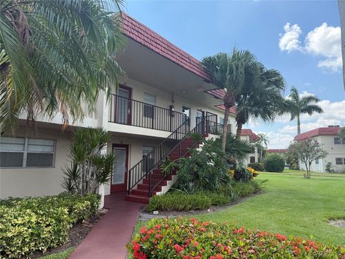 207-32 Abbey Ln, Delray Beach, FL, 33446-1776 | Card Image