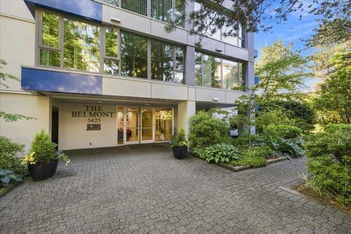 901-5425 Yew St, Vancouver, BC, V6M3X7 | Card Image