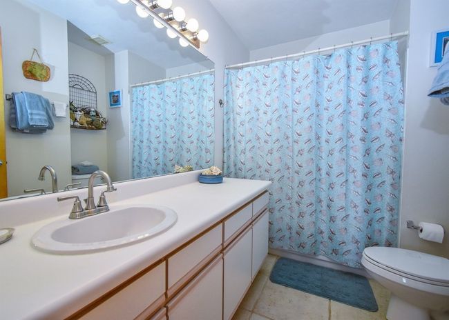 2-D - 11 Old Mill Dr, Condo with 2 bedrooms, 2 bathrooms and null parking in Cedar Key FL | Image 7