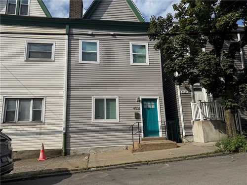 4536 Friendship Ave, Bloomfield, PA, 15224-1557 | Card Image