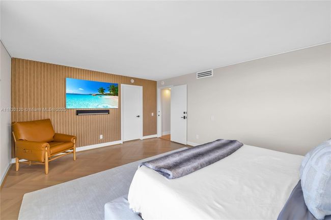 APT-6A - 615 Ocean Dr, Condo with 3 bedrooms, 3 bathrooms and null parking in Key Biscayne FL | Image 9