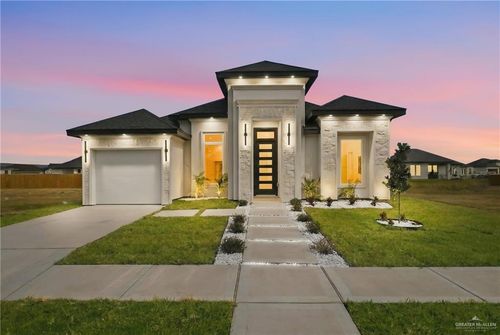 1221 E Acacia Dr, San Juan, TX, 78589-2870 | Card Image
