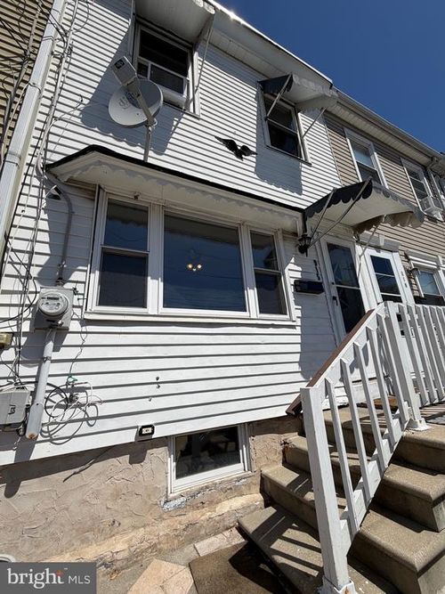 915 George St, GLOUCESTER CITY, NJ, 08030-2345 | Card Image