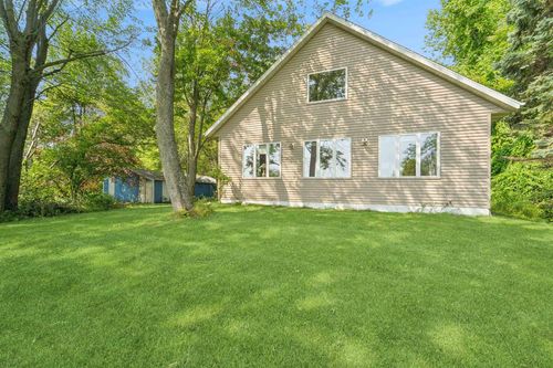 4472 Oakland Lane, Pensaukee, WI, 54153 | Card Image